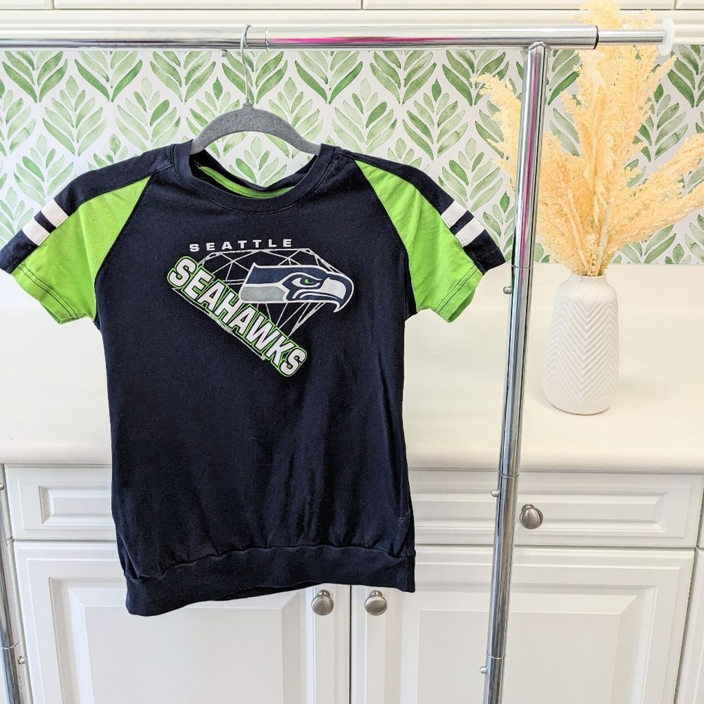Girls Navy Blue Seattle Seahawks Football Tee Large 14